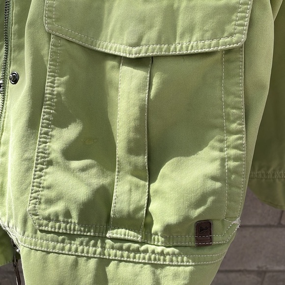 Spring jacket , with a small stain on lower right pocket - Picture 5 of 6